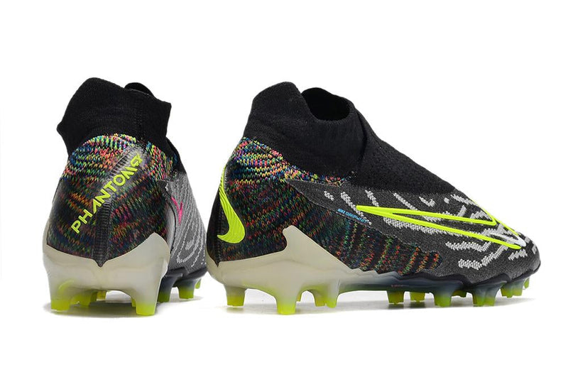 Chuteira Nike Phantom GX Elite FG Campo