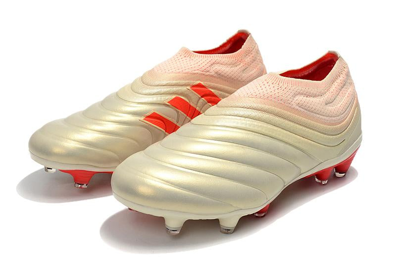 Chuteira Adidas Copa 19+ Campo