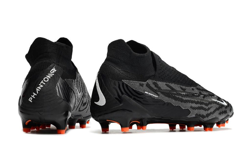 Chuteira Nike Phantom GX Elite FG Campo