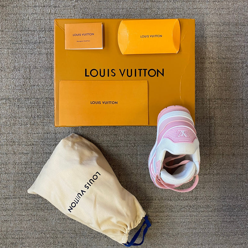 Louis Vuitton Trainer Pink Rose (Pronta Entrega)