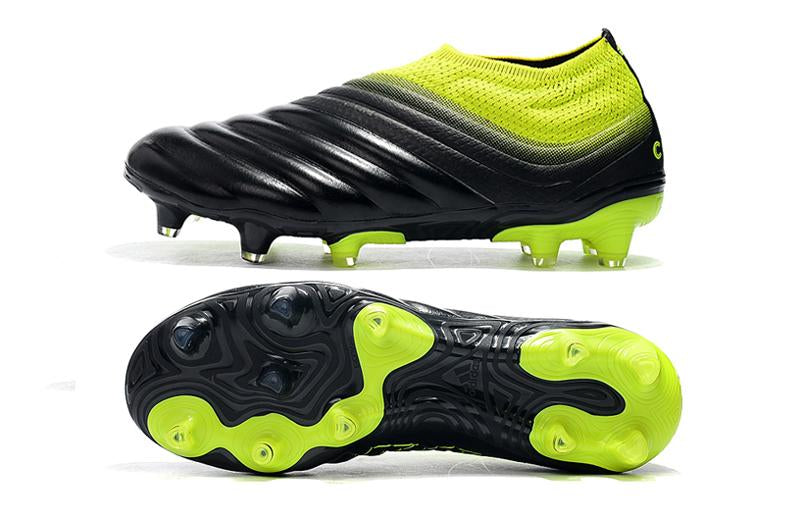 Chuteira Adidas Copa 19+ Campo