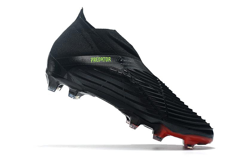 Chuteira adidas Predator Edge+ Campo