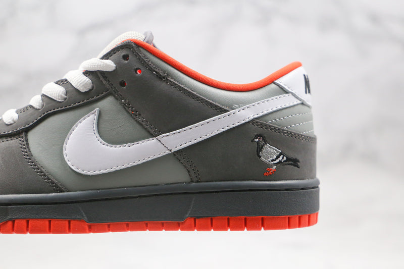 Nike SB Dunk Low Staple NYC Pigeon