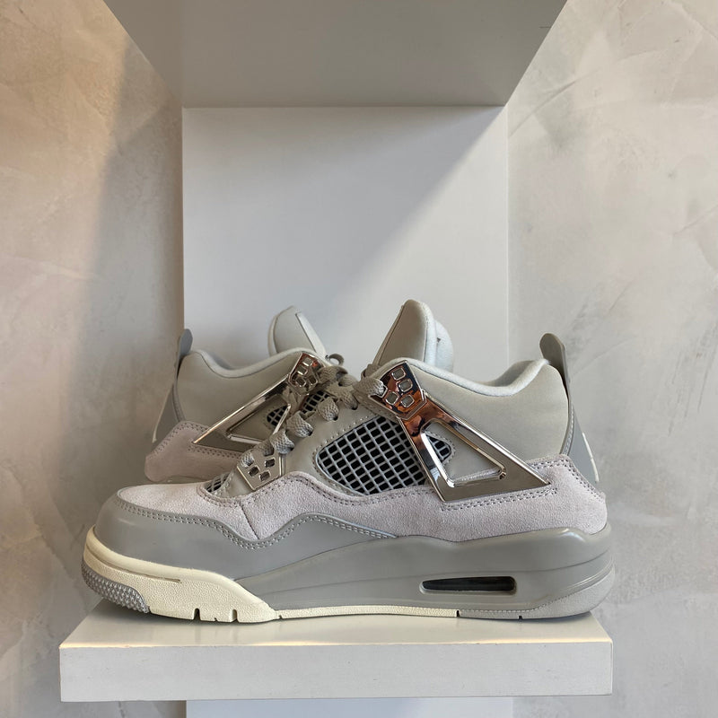 Jordan 4 Retro Frozen Moments (Pronta Entrega)