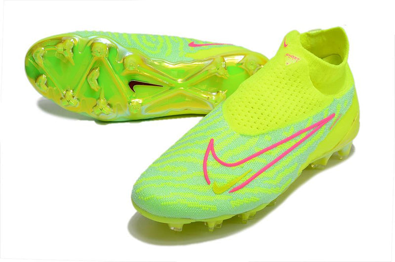 Chuteira Nike Phantom GX Elite FG Campo