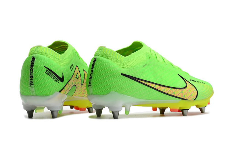 Chuteira Nike Mercurial Vapor XV Elite SG Campo