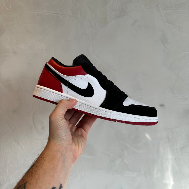 Jordan 1 Low Black Toe (Pronta Entrega)